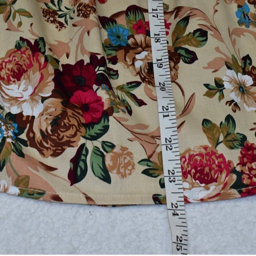 Taydey A Line Pleated Floral Skirt Size L - Picture 5 of 9